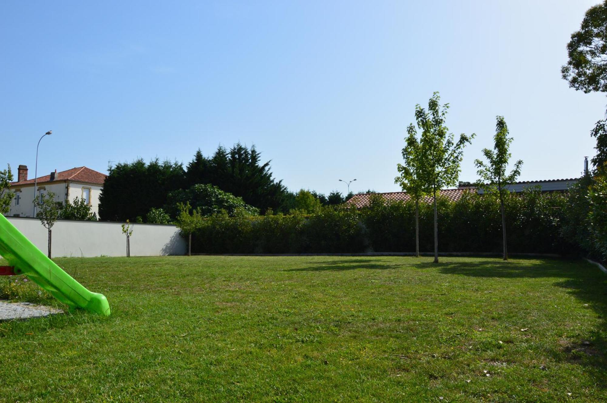 Aire-sur-lʼAdourO Thil住宿加早餐旅馆 外观 照片